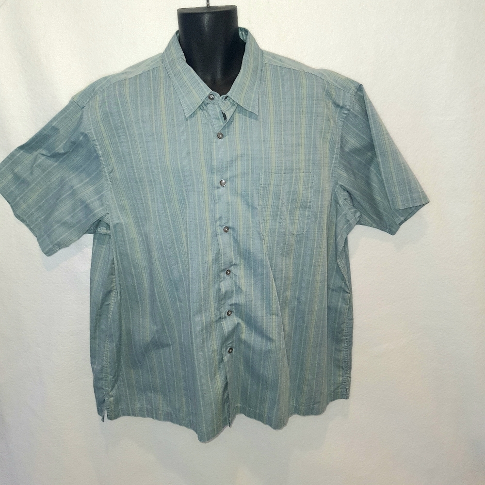 Men's Van Heusen Premium XXL Short Sleeve Casual Shirt Blue Striped 18 ½ Neck - Picture 1 of 9